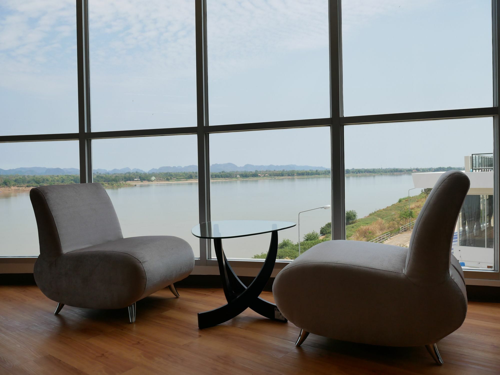 Blu Hotel Nakhon Phanom Buitenkant foto