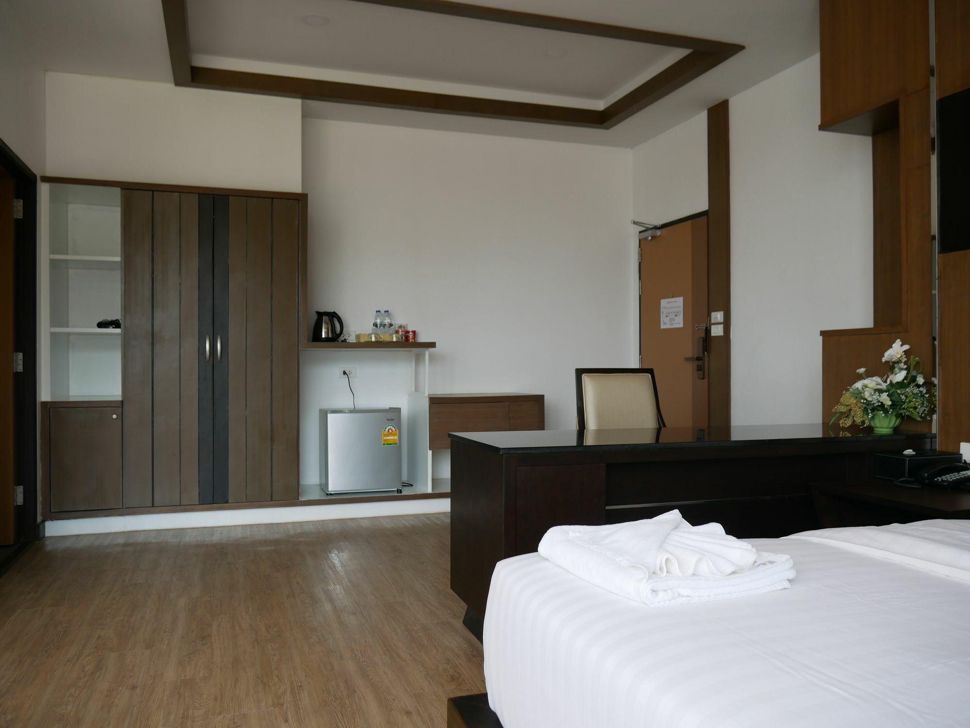 Blu Hotel Nakhon Phanom Buitenkant foto